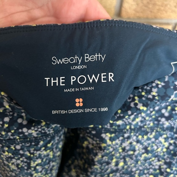 Sweaty Betty Power Leggings in Blue Hexagon 26.5” Size Medium Short - Picture 4 of 6